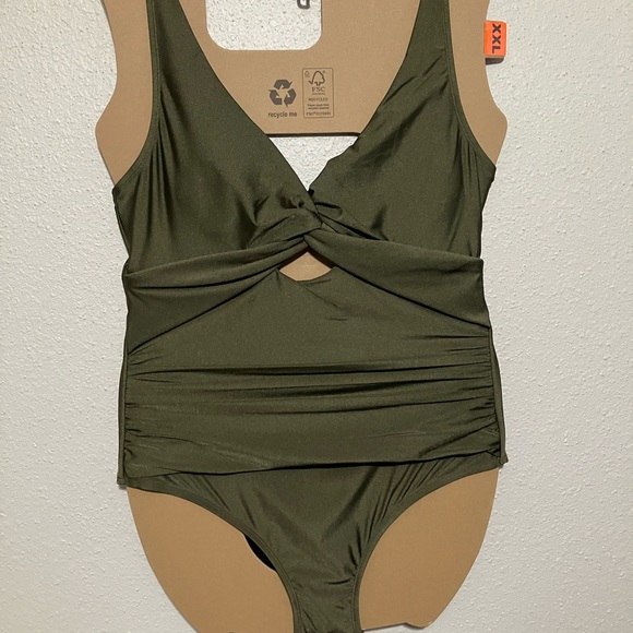Olive Green DNKY One-Piece Swimsuit Keyhole Front XXL New/Tags - Picture 1 of 6